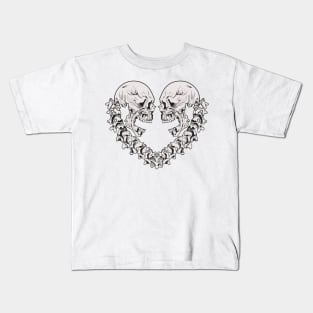 skulls love Kids T-Shirt